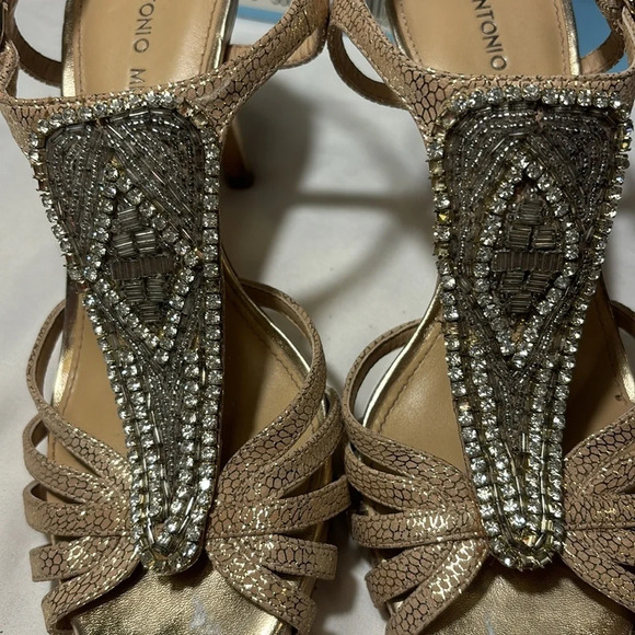 Antonio Melani Nadelle Nude/Sand/Gold Size 8 Beaded & Rhinestone Heels - Picture 5 of 13